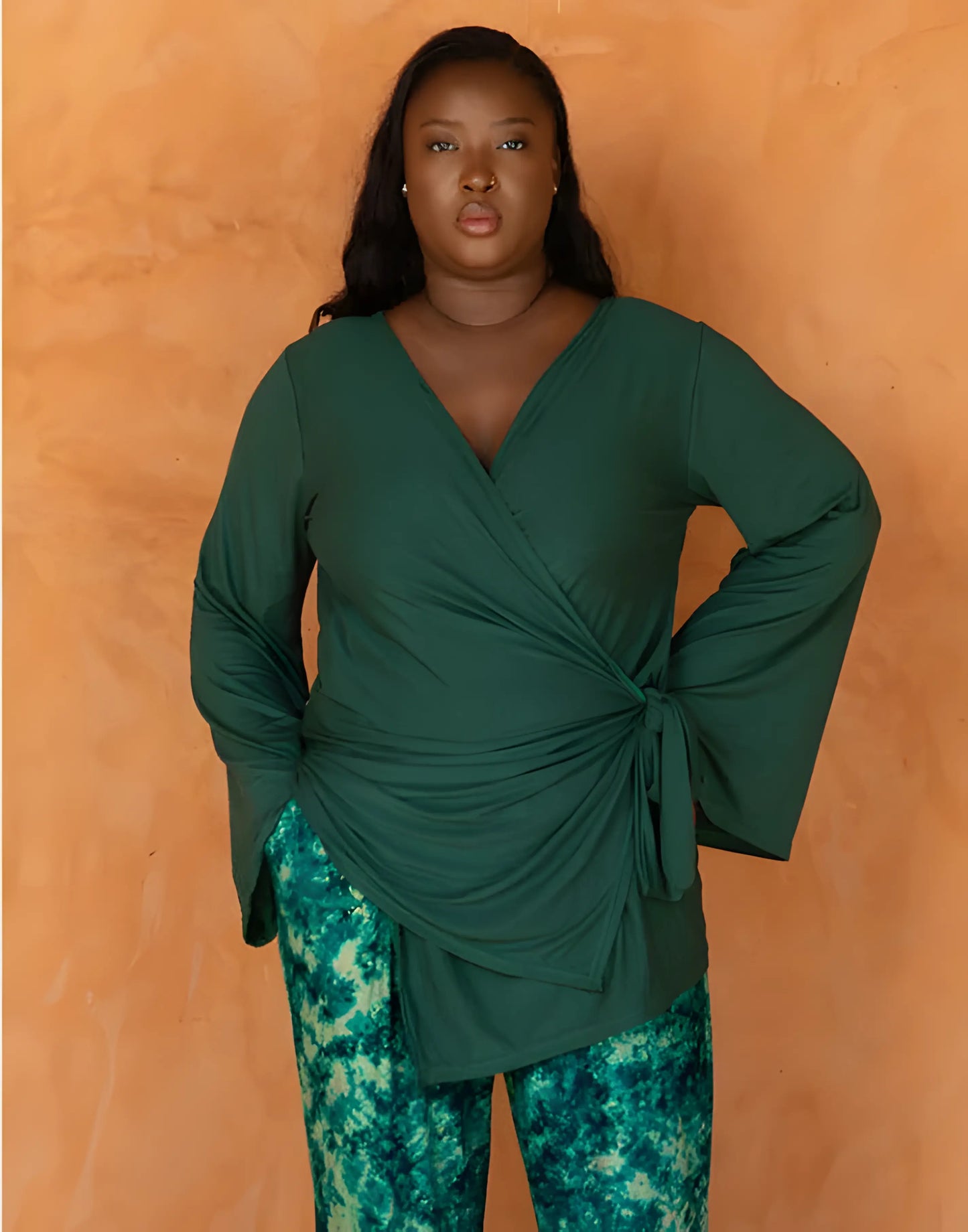 KORA SET VERT - Ensemble pantalon et haut cache-cœur