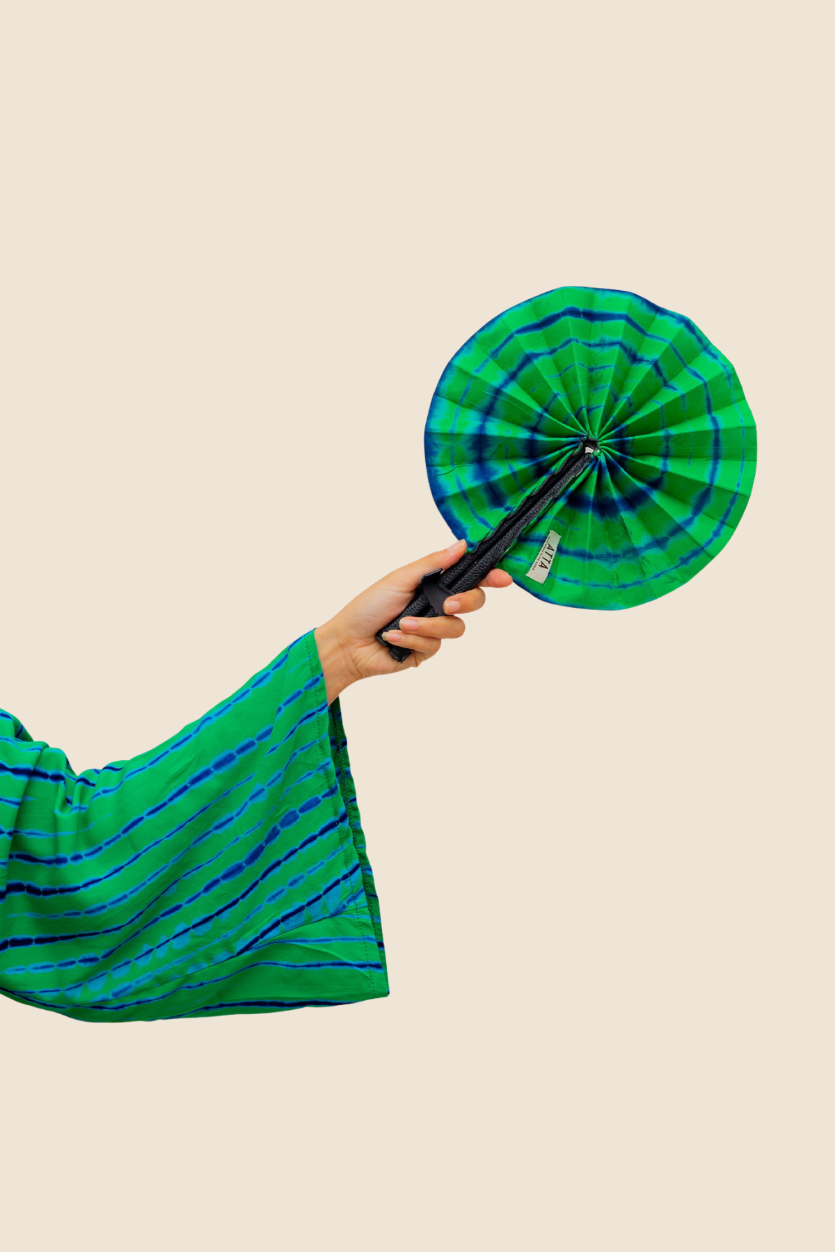 FAN GREEN | Leather and Fabric